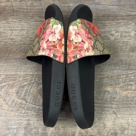 🌸 Gucci GG Blooms Supreme Slide Sandals | Floral Canvas Logo Slides - Picture 4 of 16